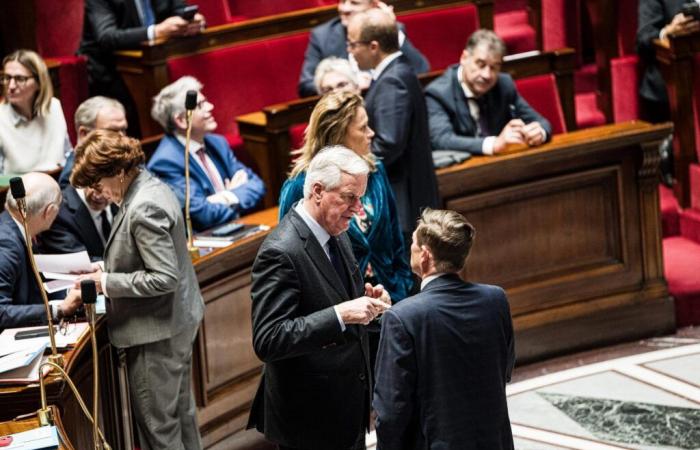 A l’Assemblée nationale, Michel Barnier fragilisé par les stratégies du chacun pour soi de Gabriel Attal et Laurent Wauquiez