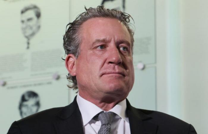 Jeremy Roenick a coulé à la recherche de son 500e but