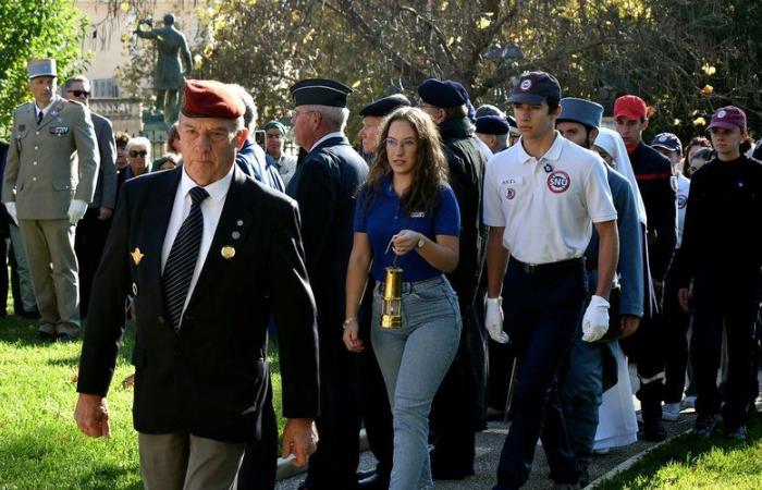 à Alès, les jeunes portent la flamme du souvenir de la Grande Guerre