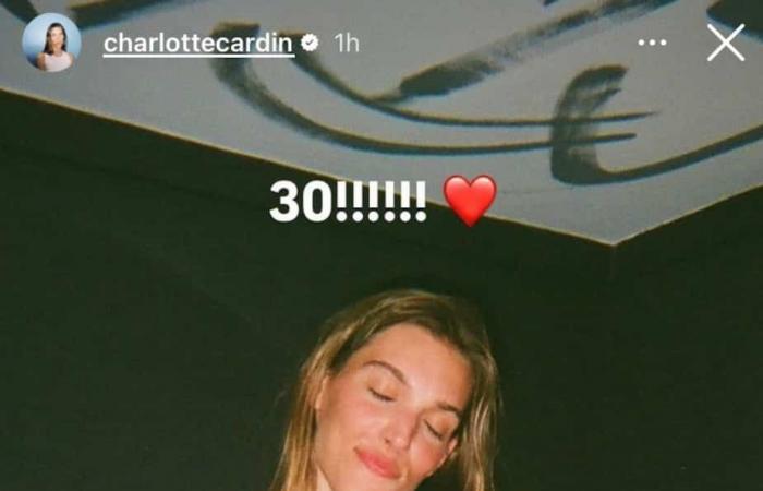 Charlotte Cardin change de visage pour ses 30 ans