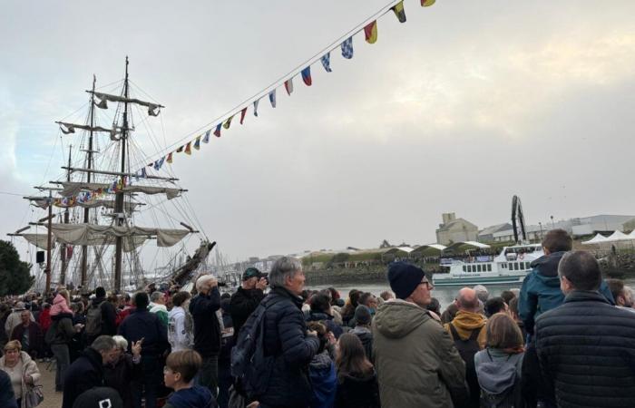 Pourquoi des centaines de milliers de personnes participent au Vendée Globe sans voir la mer ?