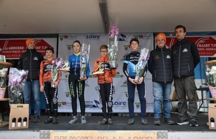 Le cyclo-cross de Belmont-de-la-Loire attire toujours autant de monde