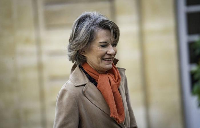 Les enseignants “travaillent beaucoup”, Anne Genetet critique Nicolas Sarkozy