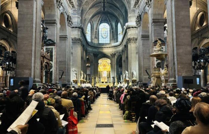 Plus de 2000 fidèles ont assisté à la messe des Antillo-Guyanais de France