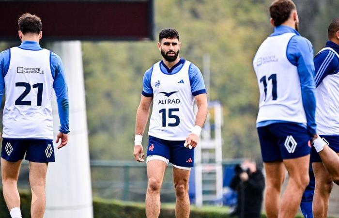 Antoine Dupont parti à l’entraînement, Romain Buros à l’arrière