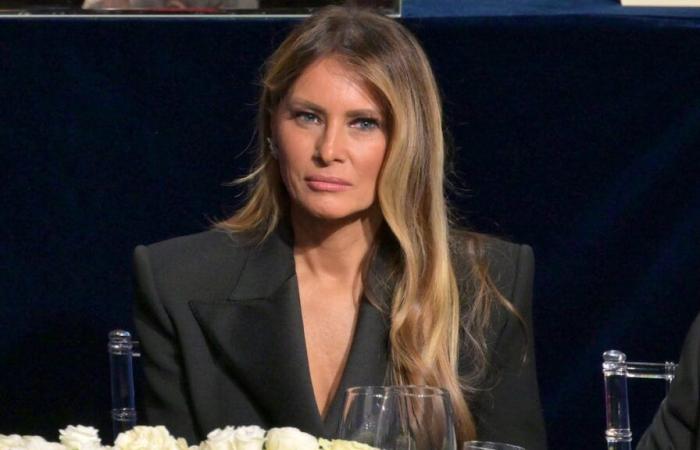 Melania Trump n’a pas changé et donne du vent à Jill Biden