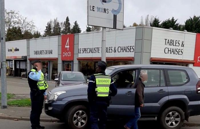 La station service de la zone commerciale Auchan bouclée par les gendarmes au Mans : ce que l’on sait