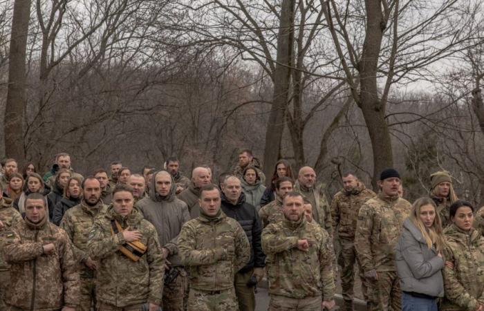 Les Ukrainiens expriment leur inquiétude d’être enrôlés de force dans l’armée et envoyés au front