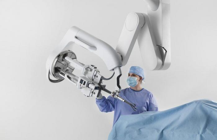 Chirurgie mini-invasive assistée par robot également accessible en gynécologie (Vidéo)