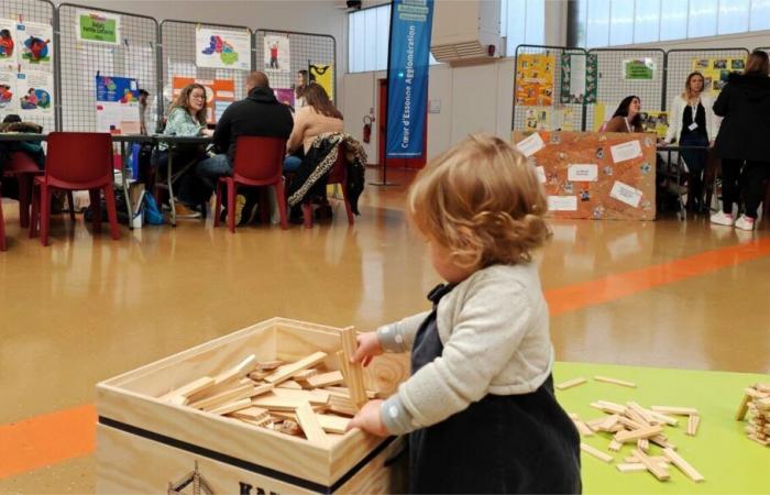 une émission pour tout savoir sur les solutions pour accueillir les enfants de moins de trois ans