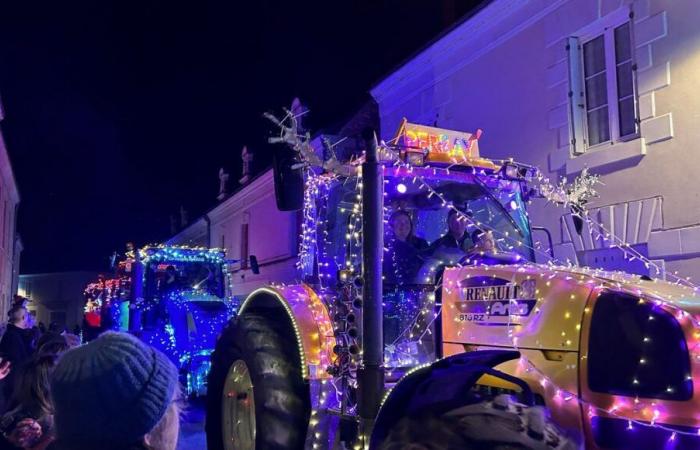 où et quand voir les célèbres tracteurs agricoles illuminés de la Sarthe