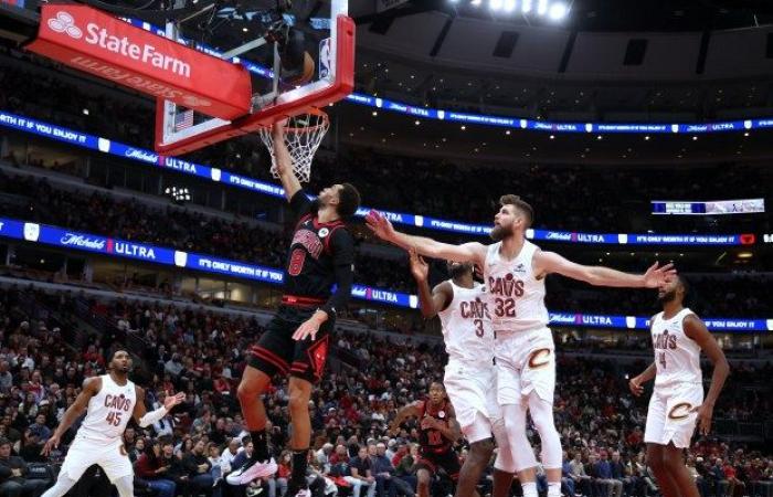 Cleveland Cavaliers 119, Chicago Bulls 113 au United Center – Chicago Tribune