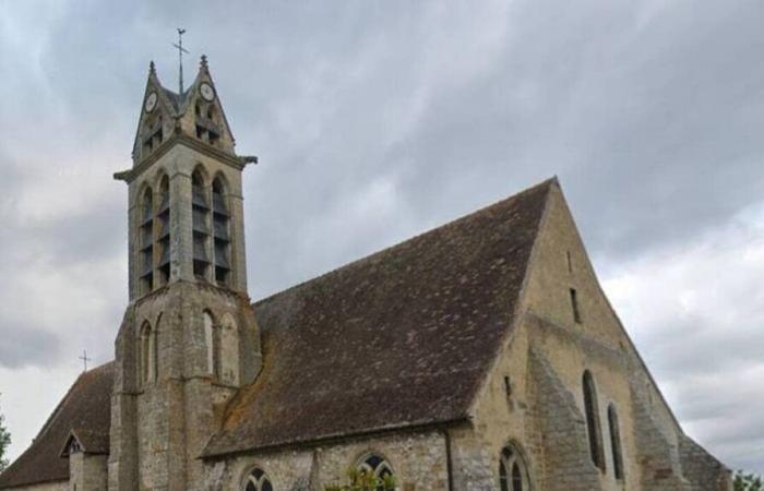 Des gravures médiévales mises au jour dans une église de Seine-et-Marne avant travaux