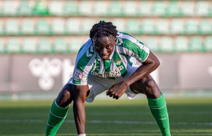 Souleymane Faye, ce jeune attaquant sénégalais qui frappe à la porte de l’équipe première du Real Betis