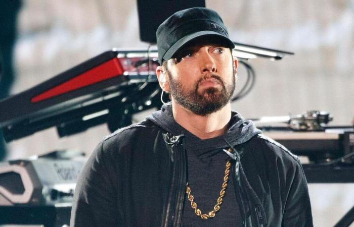 Eminem atteint un sommet de carrière avec son nouvel album