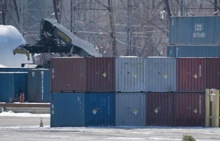 Les débardeurs du port de Montréal contesteront une demande d’arbitrage exécutoire