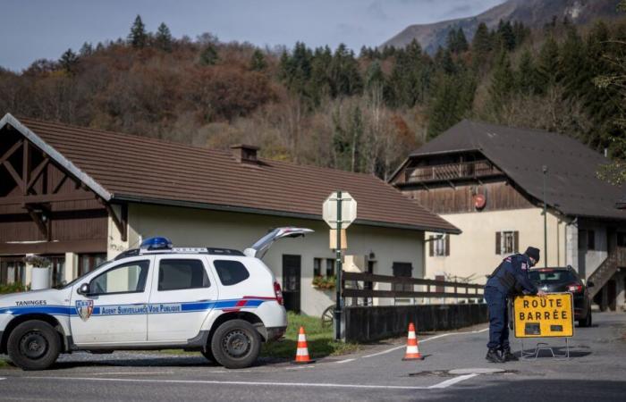 Suisse : une femme retrouvée morte dans une voiture