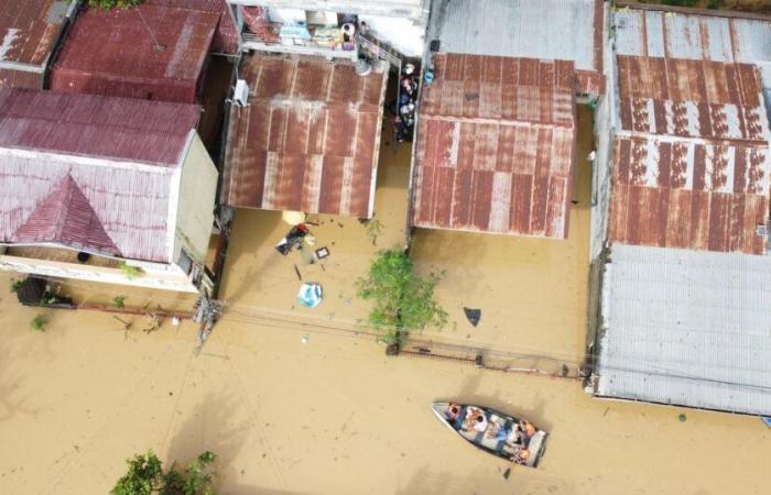 Une série de typhons tue au moins 159 personnes aux Philippines