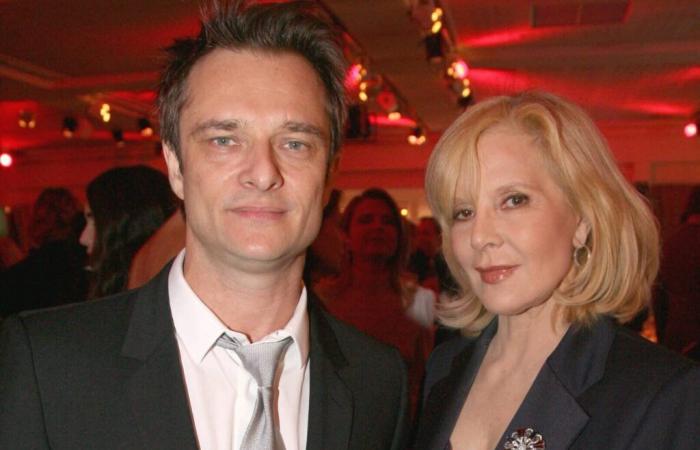 son fils David Hallyday arrive avec son ex pour soutenir sa mère