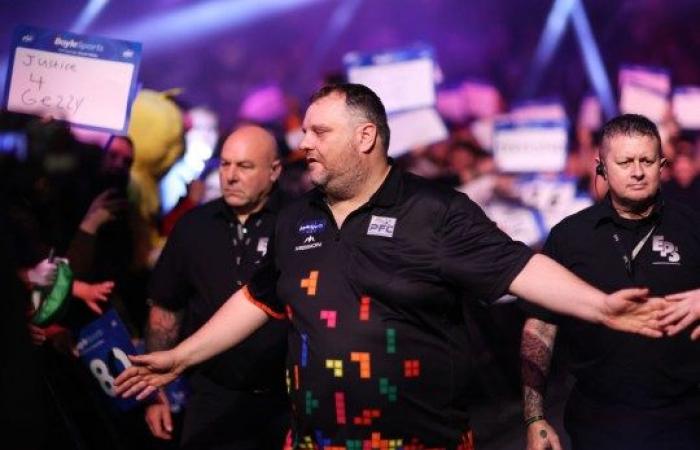 Michael van Gerwen et Gary Anderson “loin des joueurs qu’ils étaient”