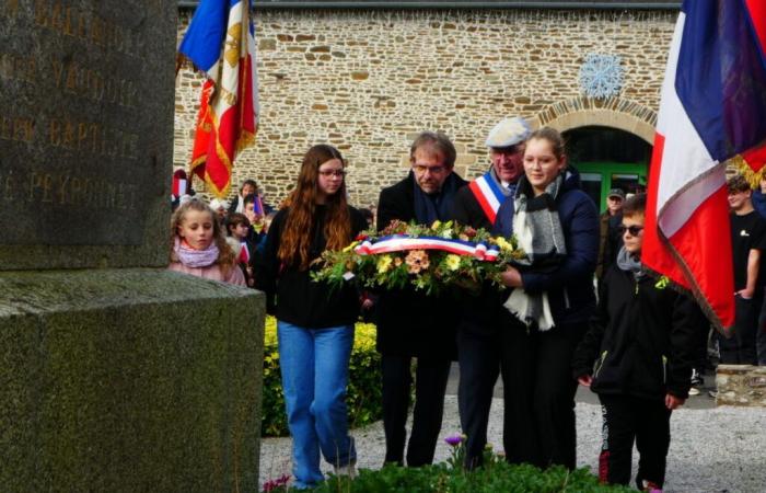 160 étudiants commémorent la Grande Guerre à Vains