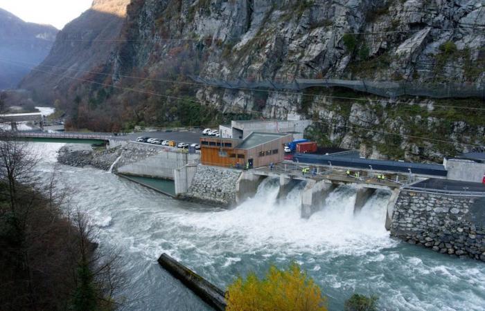 La France bat son record d’exportation d’électricité grâce au nucléaire et aux énergies renouvelables