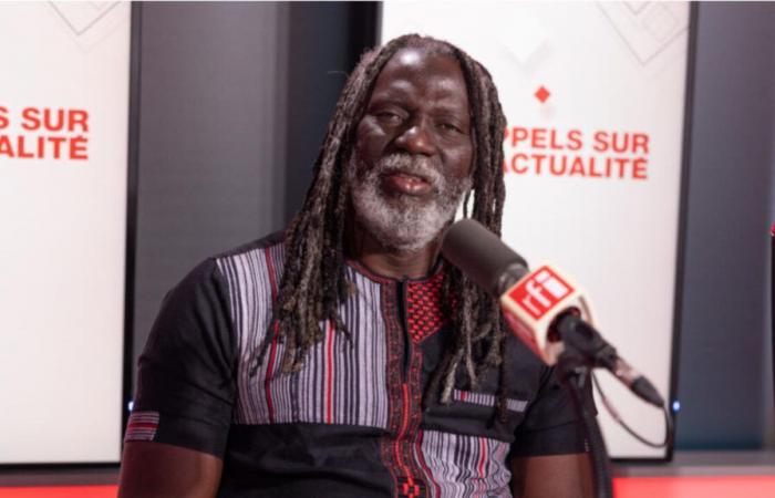 Le roi du reggae africain Tiken Jah Fakoly est à Paris pour son « Acoustic Tour »