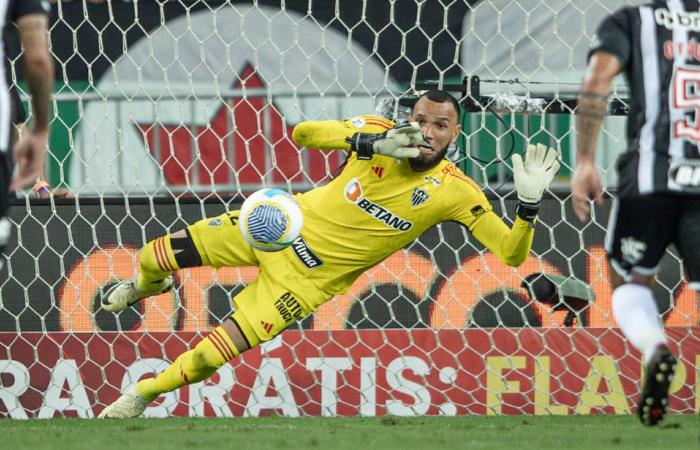 Everson tire un penalty et s’amuse bien au milieu de la chute technique de l’Atlético