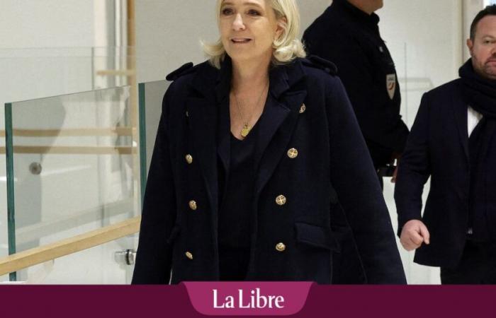 cinq ans de prison dont deux peines de prison modulables requis contre Marine Le Pen