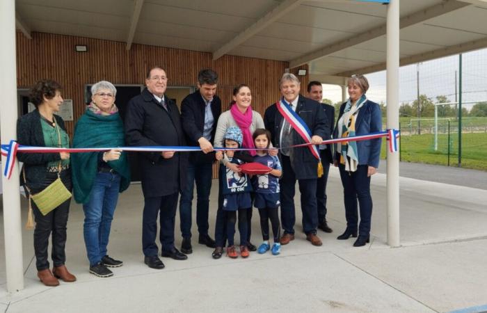 Ce village du Lot inaugure de nouvelles installations pour son stade