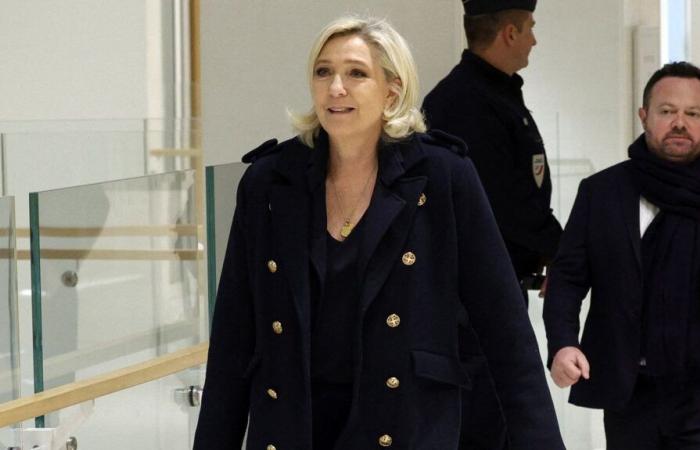 cinq ans de prison, dont trois avec sursis, et cinq ans d’inéligibilité requis contre Marine Le Pen