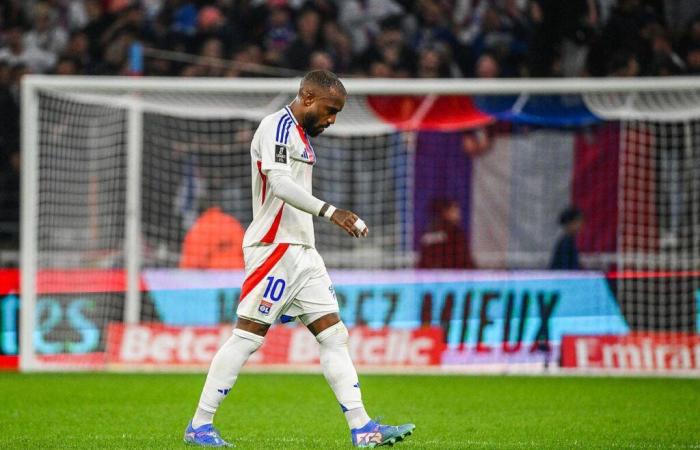 L’OL en crise, Lacazette accepte de se sacrifier