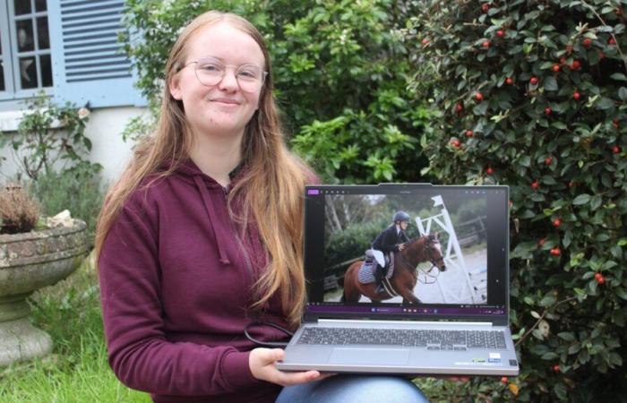 à 16 ans, elle obtient son baccalauréat et crée sa société de photographie équestre