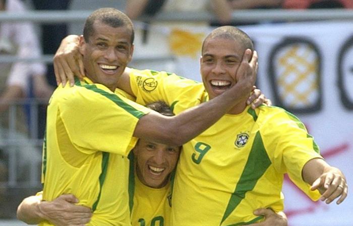 La légende brésilienne Ronaldo snobe Zidane, Figo, Beckham et Rivaldo et choisit l’ancienne star d’Aston Villa comme meilleur coéquipier de tous les temps.