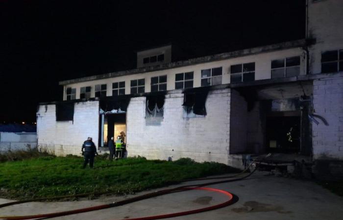 20 pompiers pour éteindre l’incendie dans les locaux de cette entreprise