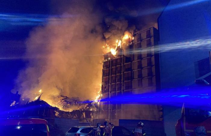 Trois mineurs jugés pour l’incendie des immeubles « Verre et Acier »