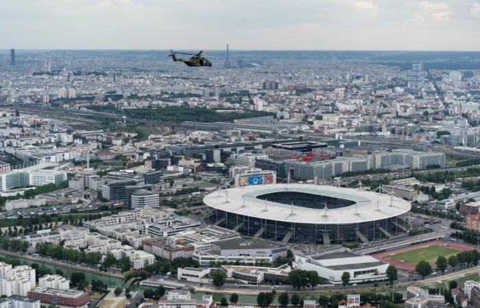 intervention des stadiers après un incident dans les tribunes du Stade de France