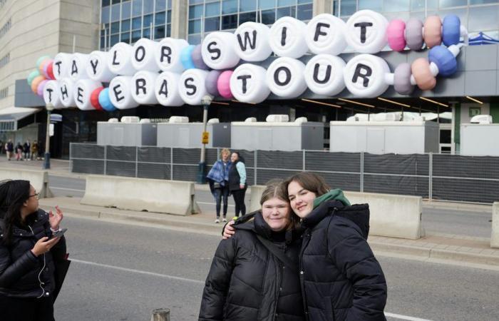 C’est le « T-Day » à Toronto, où Taylor Swift donne le coup d’envoi de sa série de concerts jeudi soir