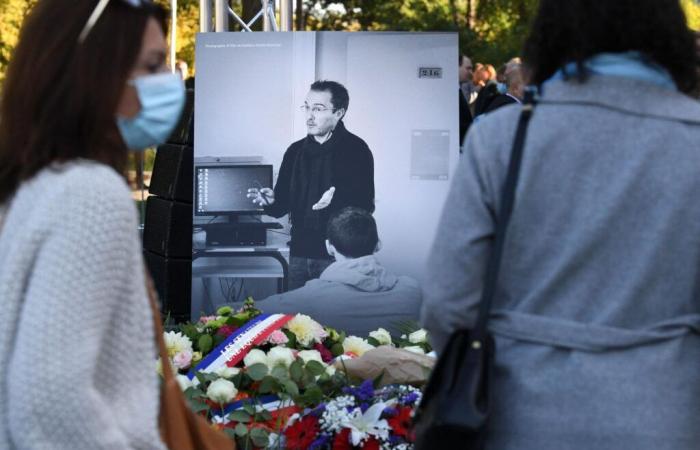 Au procès pour le meurtre de Samuel Paty, le dangereux témoignage du confrère qui s’était “désolidarisé” du professeur