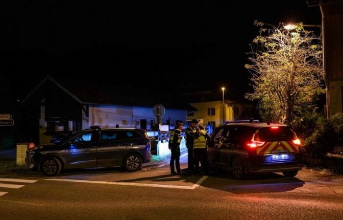 le corps de la femme retrouvé mort dans une voiture en Suisse est celui de la mère des enfants