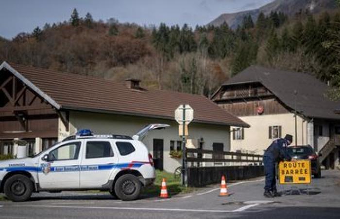 Cellules d’écoute ouvertes dans cinq écoles après le triple infanticide en Haute-Savoie