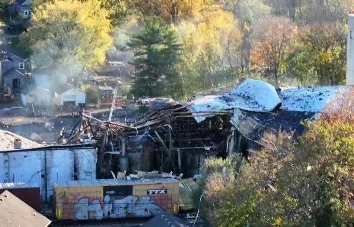 2 morts dans l’explosion d’une usine dans la région de Clifton à Louisville qui a endommagé des maisons et des entreprises