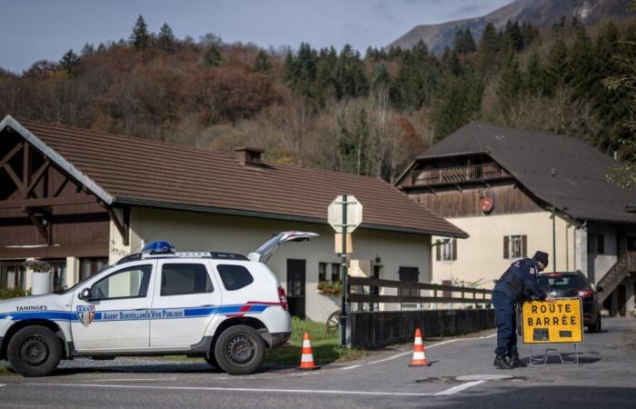 Cellules d’écoute ouvertes dans cinq écoles après le triple infanticide en Haute-Savoie