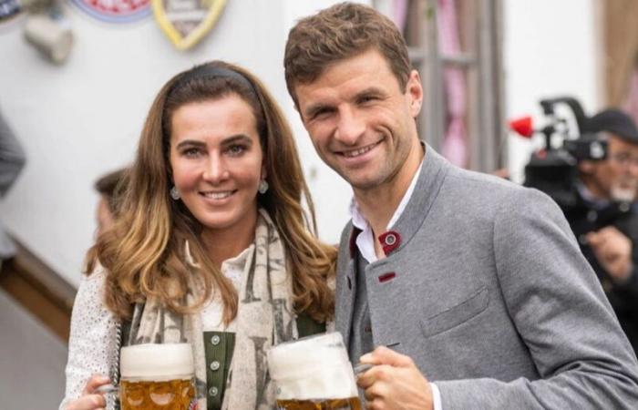 Thomas Müller offre un jet privé à sa Lisa