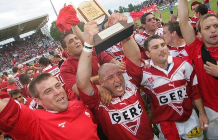 « Des souvenirs gravés à vie… » Il y a 20 ans, le FC Auch était sacré champion de France de Pro D2 pour la première fois de son histoire