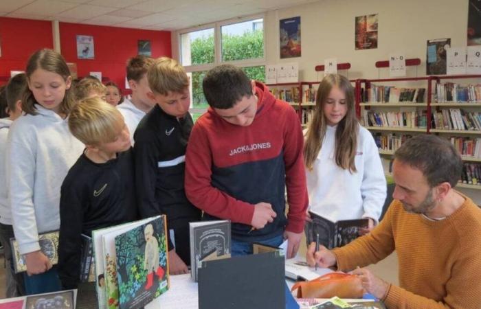 Stéphane Servant, auteur, a rencontré des collégiens