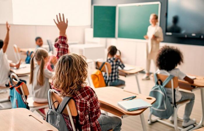 L’IA arrive dans les écoles, la FWB propose des formations aux enseignants pour mieux maîtriser cette nouvelle technologie