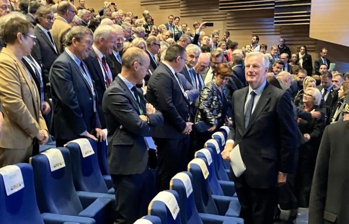 “Nous allons réduire très sensiblement l’effort qui vous est demandé”, annonce Michel Barnier aux présidents des départements de France