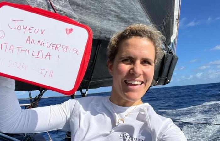 “Un moment un peu farfelu pour une famille”, comment Clarisse Cremer et Tanguy Le Turquais célèbrent le deuxième anniversaire de leur fille sur le Vendée Globe