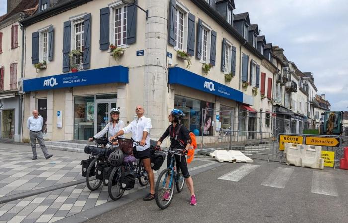 Depuis trois ans, ces Orthéziens vivent de leur vélo après avoir vendu leur maison